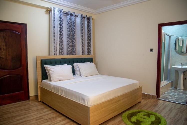 Macoba Luxury Apartments Кумаси Екстериор снимка