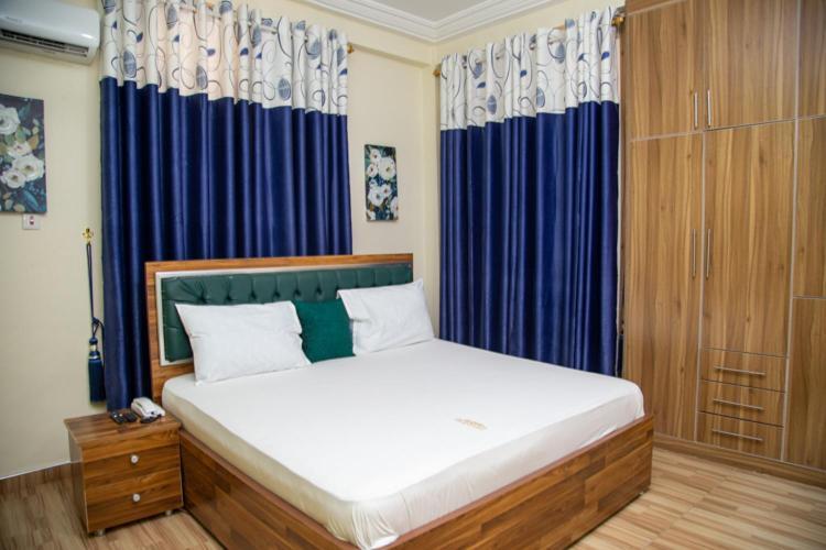 Macoba Luxury Apartments Кумаси Екстериор снимка