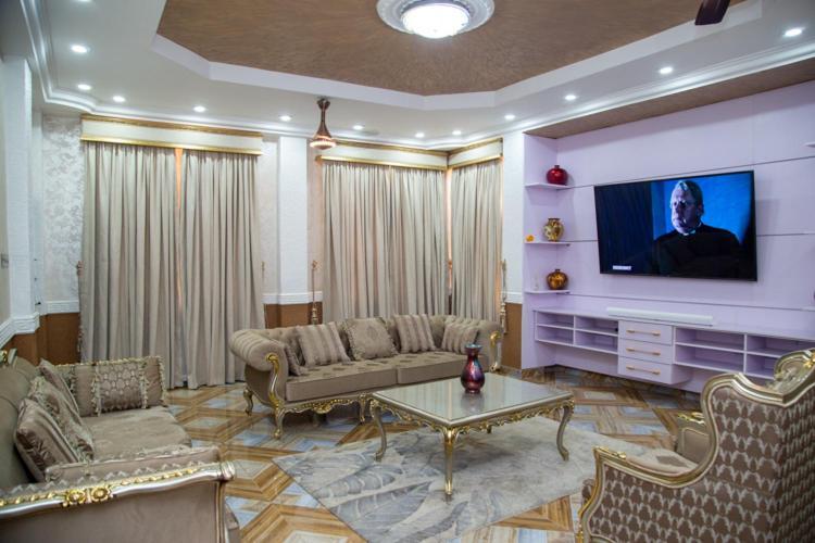 Macoba Luxury Apartments Кумаси Екстериор снимка